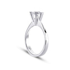 0,15 Carat Diamond Round Solitaire Engagement Ring