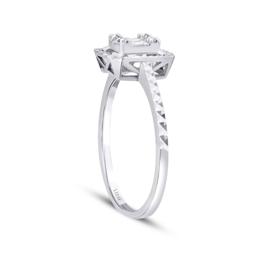 0,12 Carat Diamond Baguette Ring