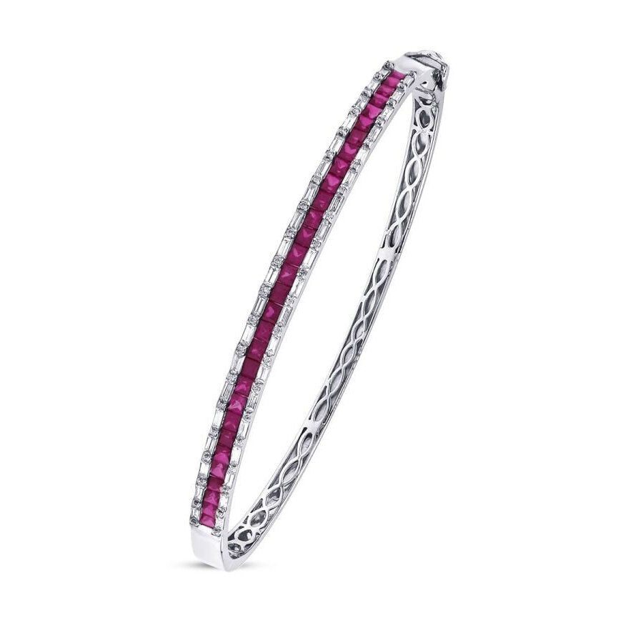 2,36 Carat Diamond Ruby Bangle