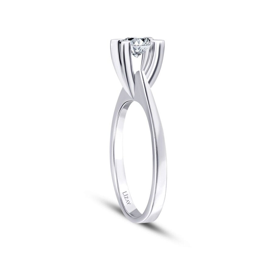 0,40 Carat Diamond Round Solitaire Engagement Ring