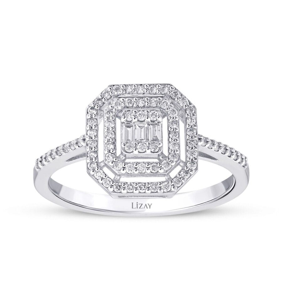 0,28 Carat Diamond Baguette Ring