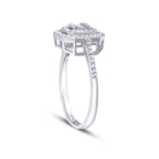 0,28 Carat Diamond Baguette Ring
