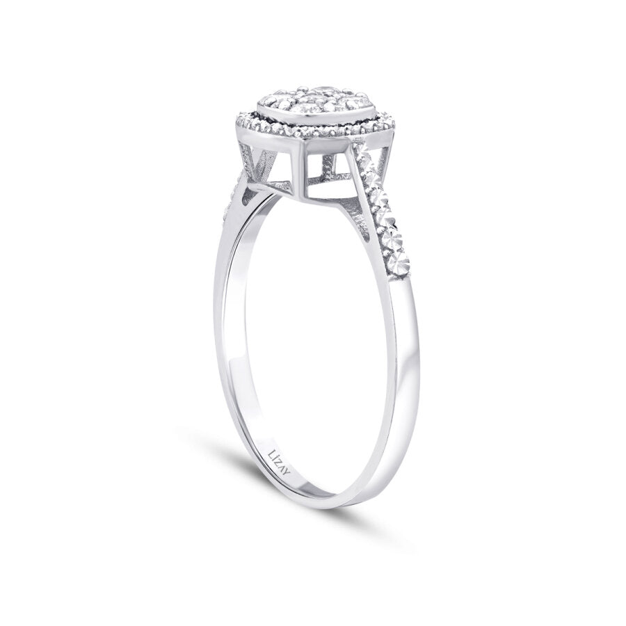 0,21 Carat Diamond Effect Stone Ring