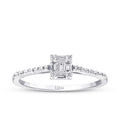 0,21 Carat Diamond Baguette Ring