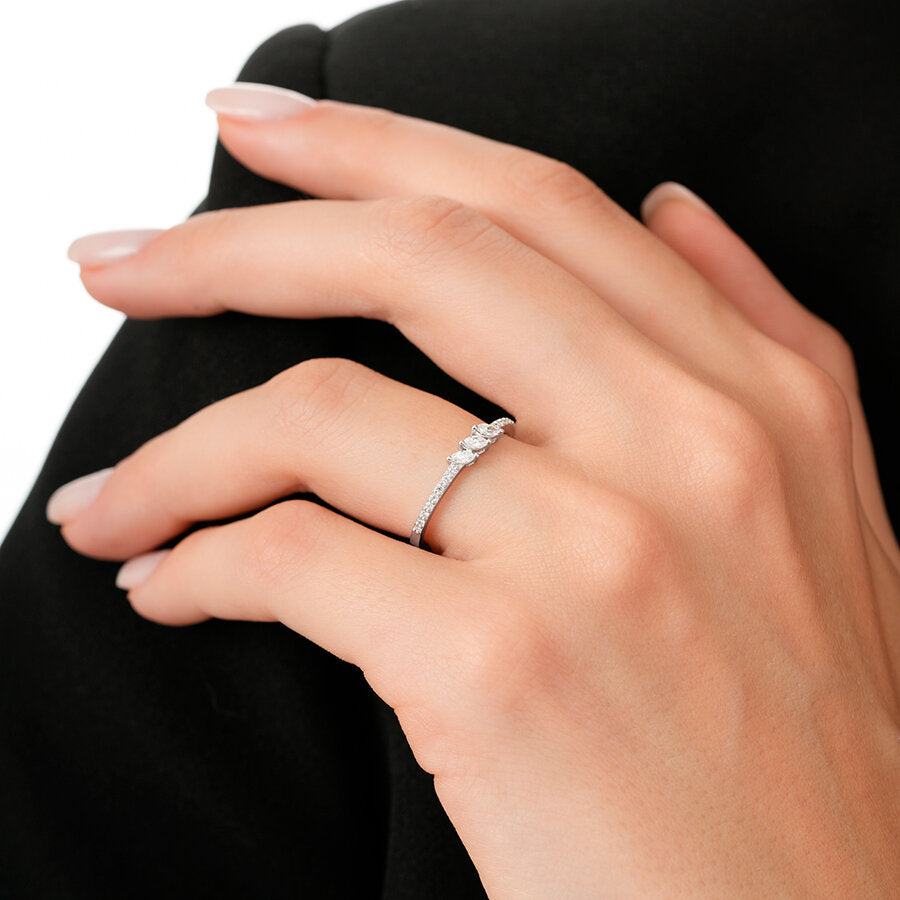 0,22 Carat Diamond Marquise Ring