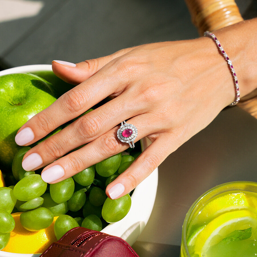 1,75 Carat Diamond Ruby Ring