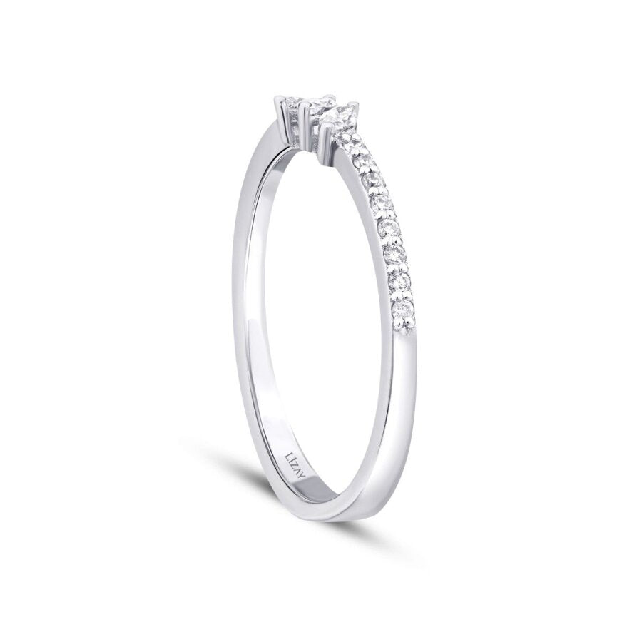 0,22 Carat Diamond Marquise Ring