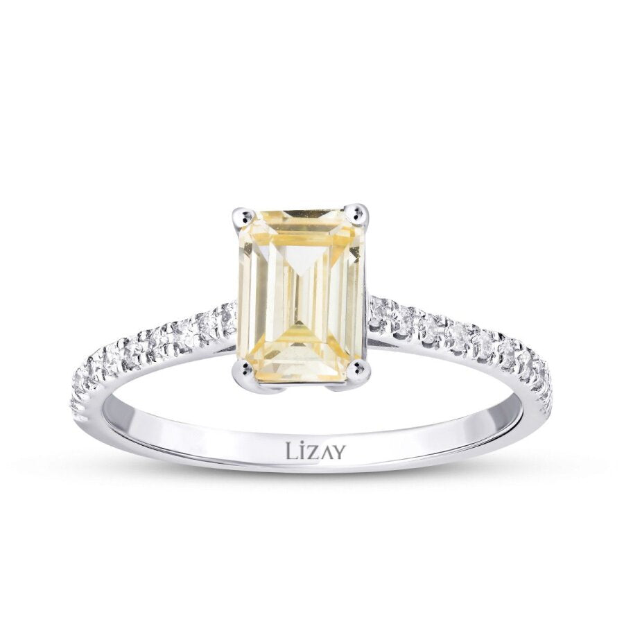 1,76 Carat Diamond Fancy Ring