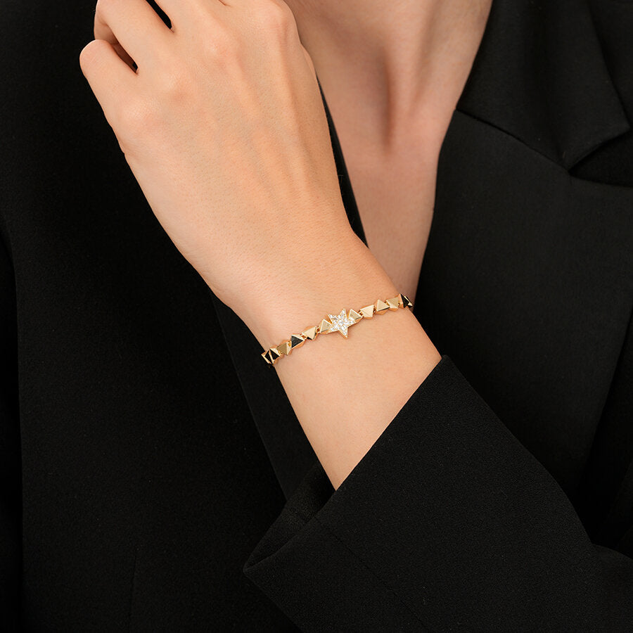 Gold Asymmetric Star Bracelet