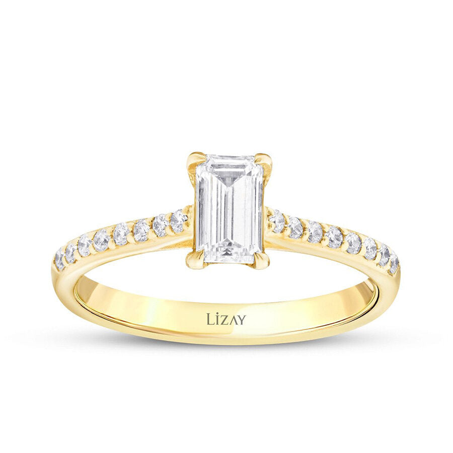 0,65 Carat Diamond Emerald Solitaire Engagement Ring