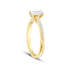 0,65 Carat Diamond Emerald Solitaire Engagement Ring