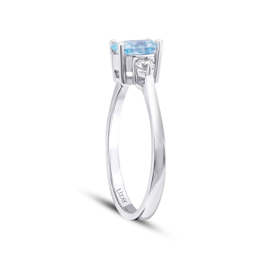 0.92 Carat Diamond Blue Topaz Ring
