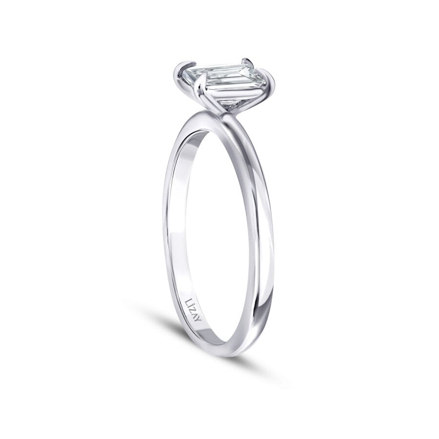0,60 Carat Diamond Emerald Solitaire Engagement Ring