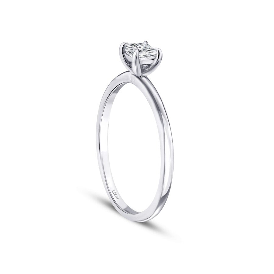 0,20 Carat Diamond Princess Solitaire Engagement Ring