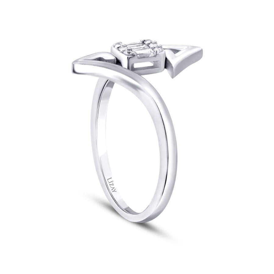 0,13 Carat Diamond Baguette Ring