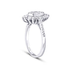 0,65 Carat Diamond Baguette Pear Ring