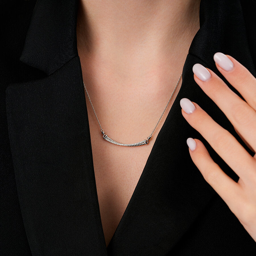 0,18 Carat Diamond Round Trend Necklace