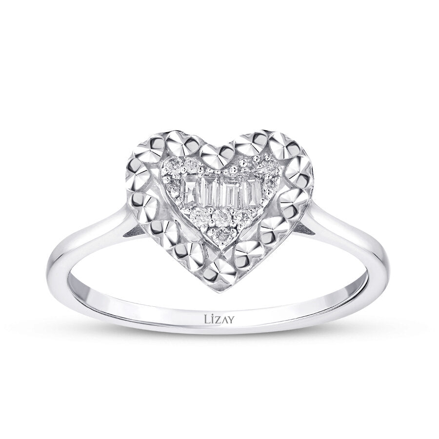 0,10 Carat Diamond Baguette Heart Ring