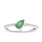 0,52 Carat Diamond Pear Emerald Ring