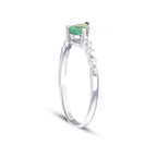 0,52 Carat Diamond Pear Emerald Ring