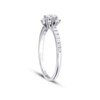 0,43 Carat Diamond Round Solitaire Engagement Ring