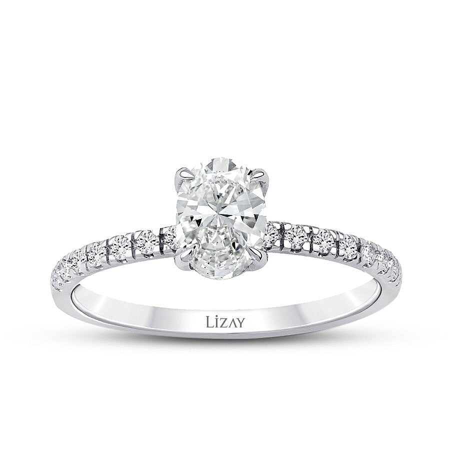 1,15 Carat Diamond Oval Solitaire Engagement Ring