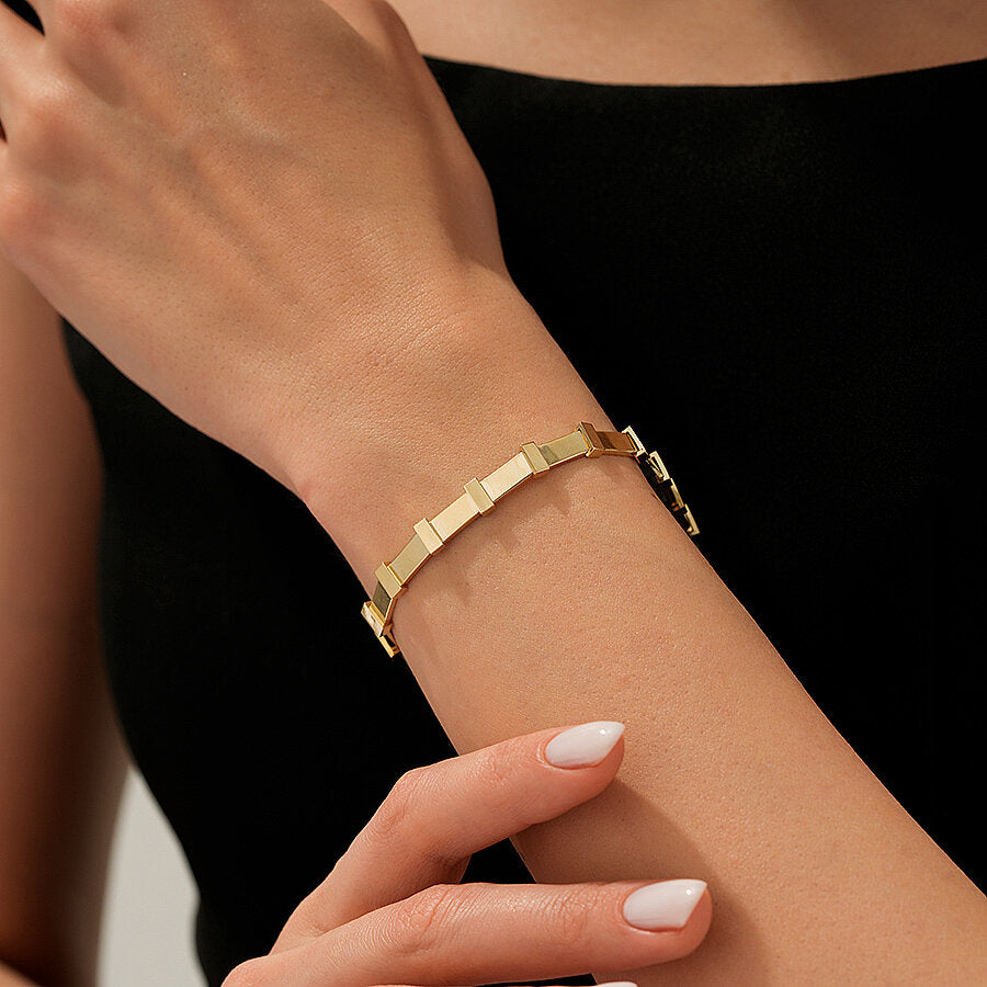 Gold Detailed Trend Bracelet