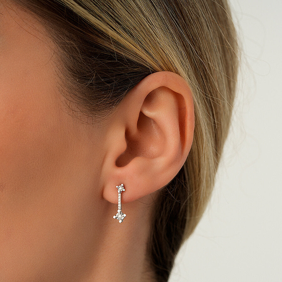 0,12 Carat Diamond Dangle Earring