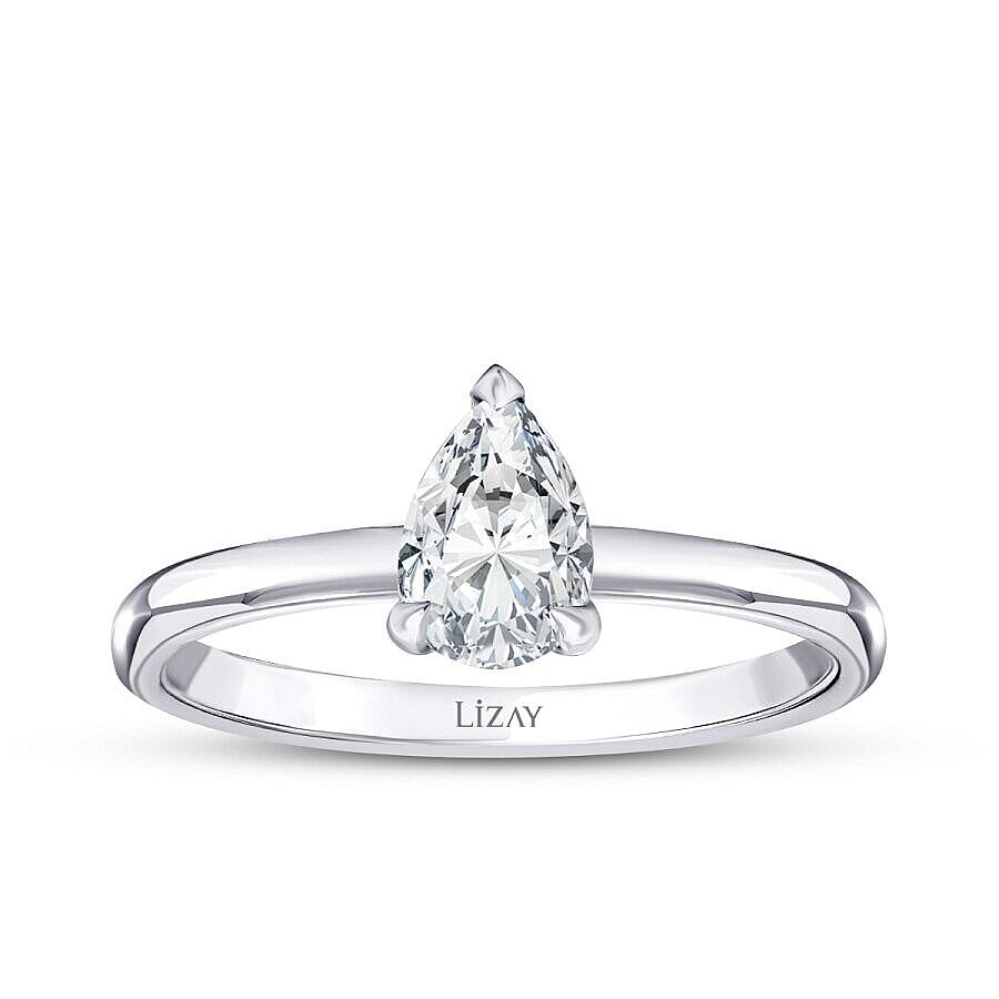 0,20 Carat Diamond Pear Solitaire Engagement Ring