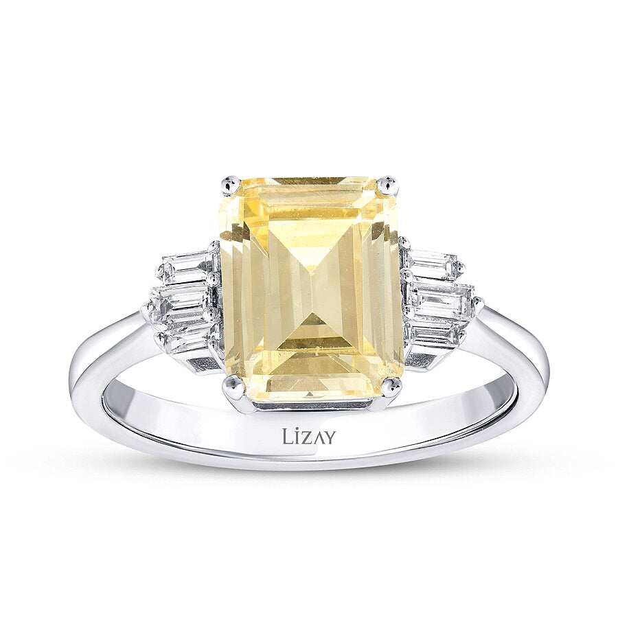 4,06 Carat Diamond Fancy Square Ring