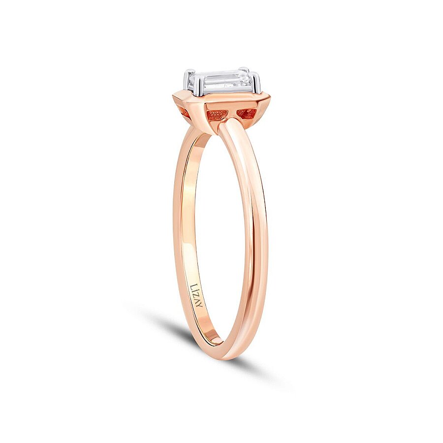 0,30 Carat Diamond Emerald Solitaire Ring