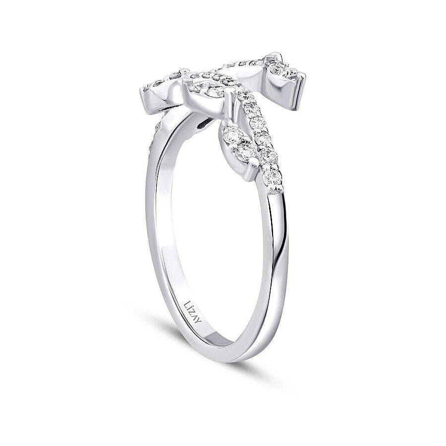 0,26 Carat Diamond Pear  Pattern Ring