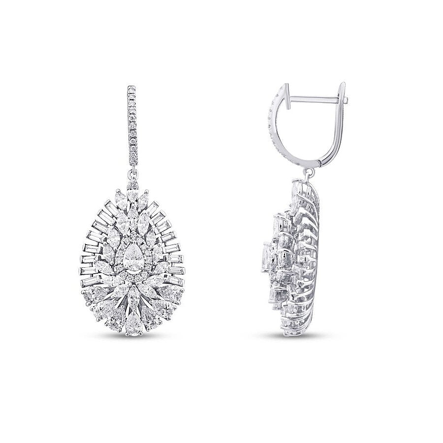 3,72 Carat Diamond Baguette Stone Pear Earring