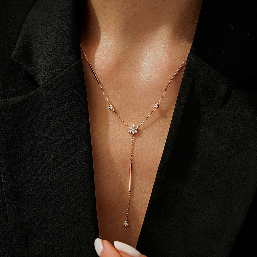 0,53 Carat Diamond Dangle Detailed Trend Necklace