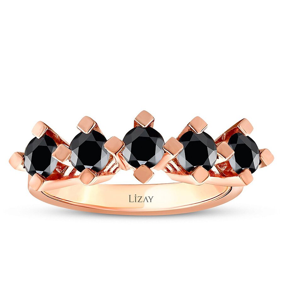 1,08 Carat Black Stone Five Stone Ring