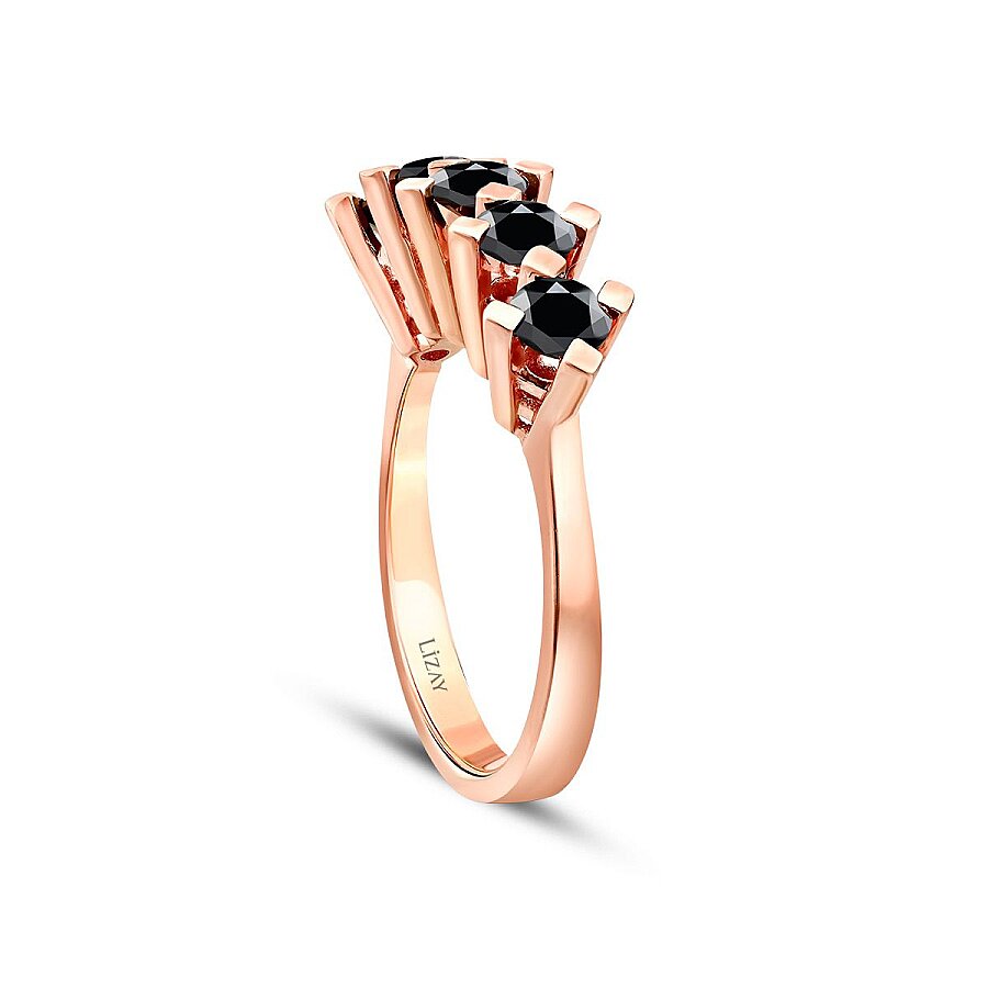 1,08 Carat Black Stone Five Stone Ring