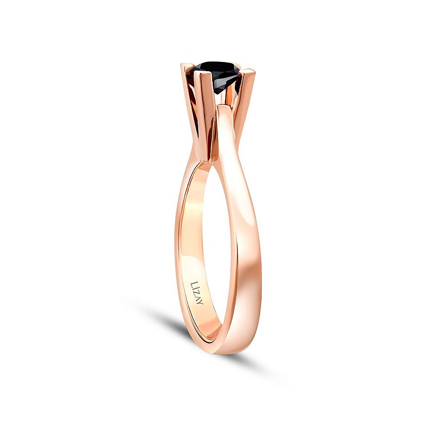 1,34 Carat Black Stone Solitaire Ring