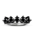 1,55 Carat Black Stone Five Stone Ring