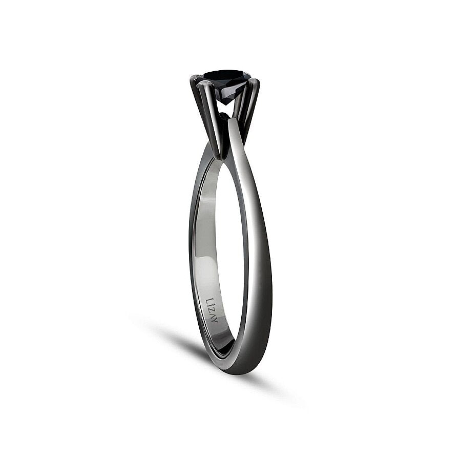 0,41 Carat Black Stone Solitaire Ring