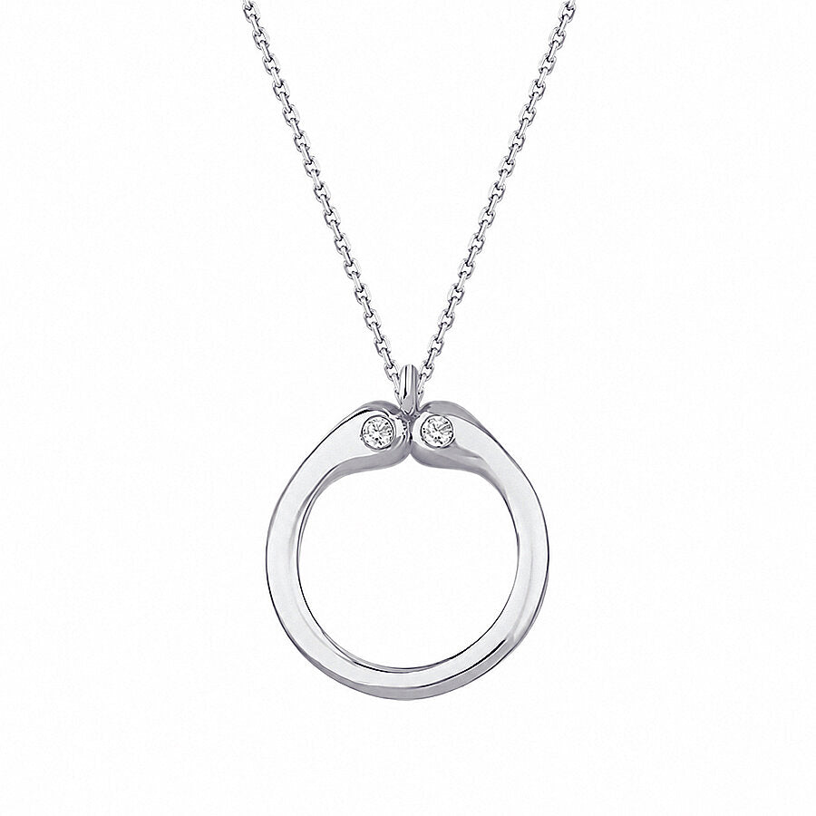 0,04 Carat Diamond O Letter Necklace