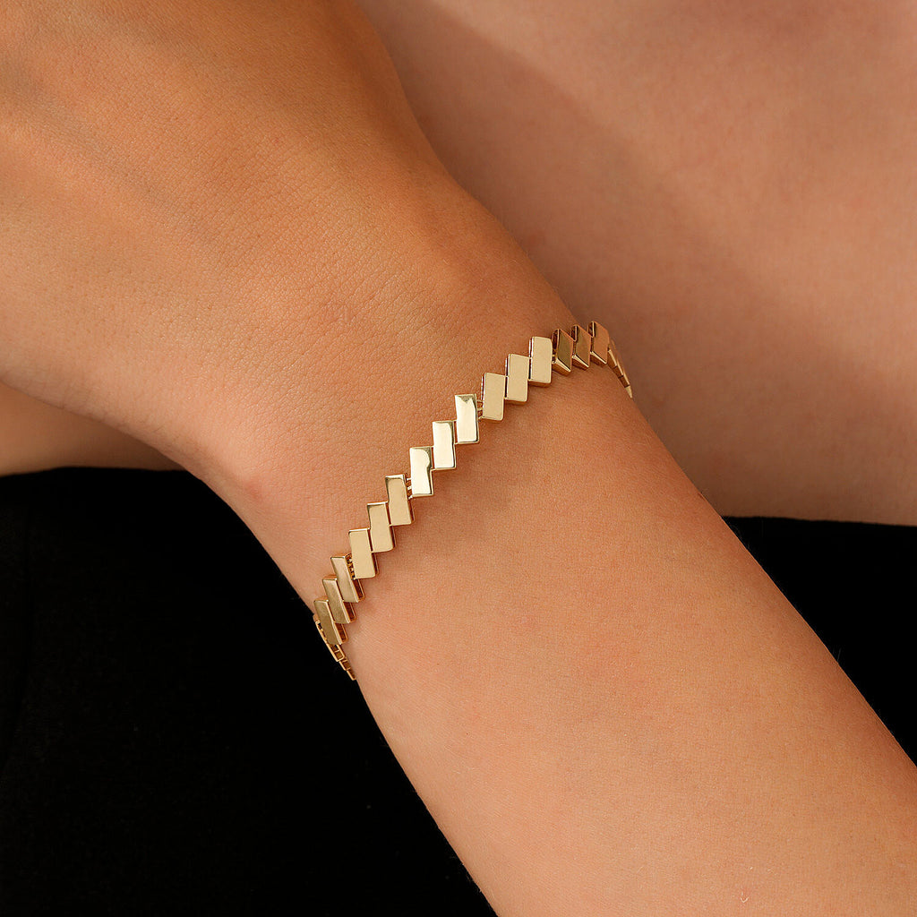 Gold Light Path Bracelet
