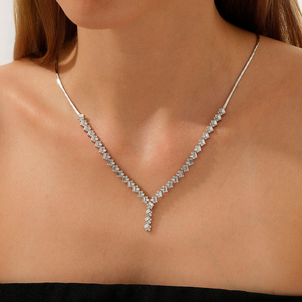 Gold Baguette Design Neckband