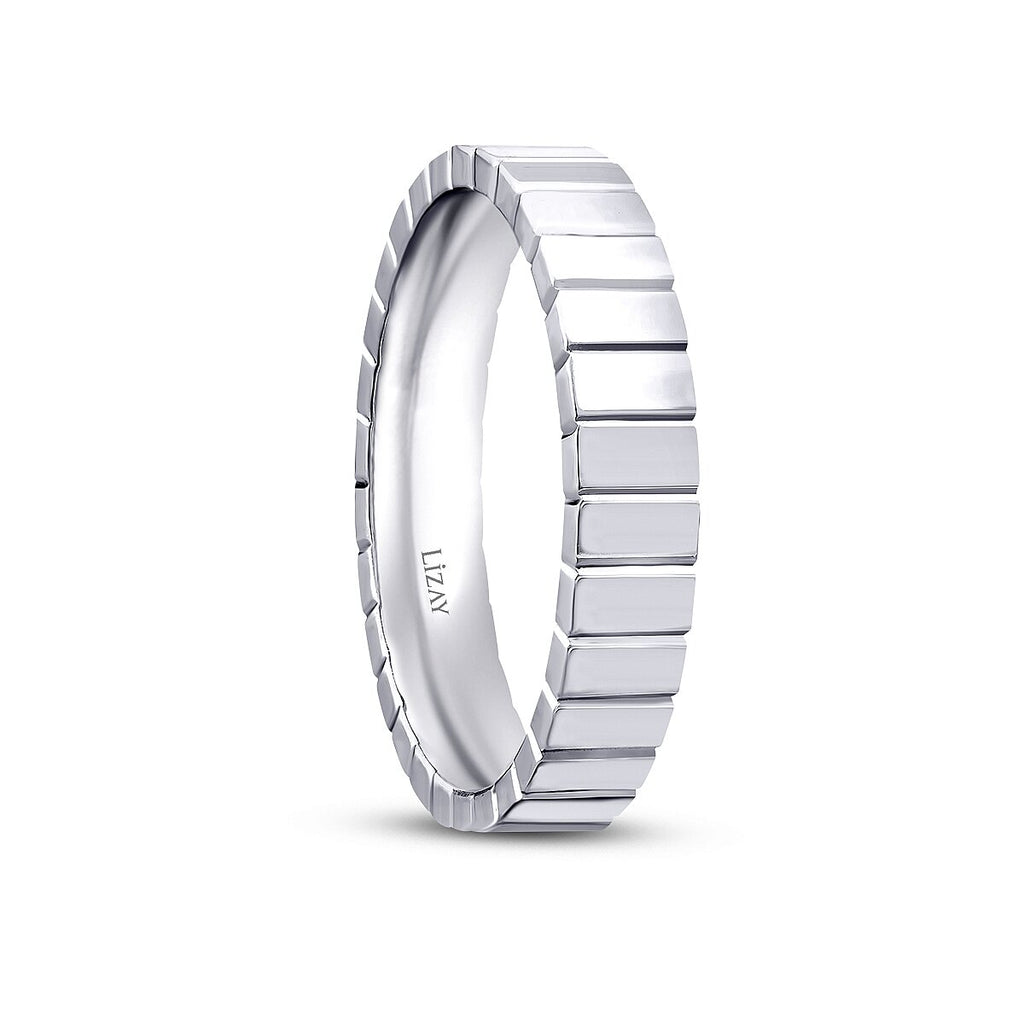 Men's Patterned Gold Wedding Band