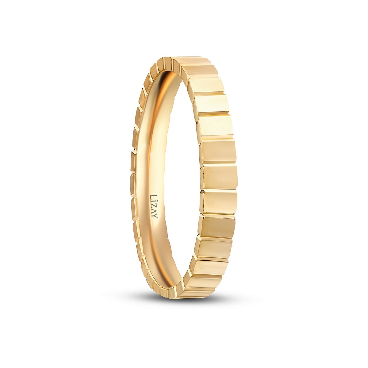 Men's Patterned Gold Wedding Band