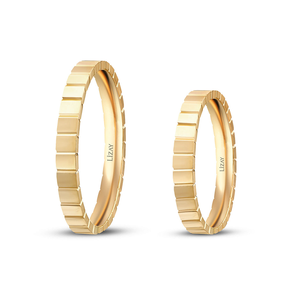 His and Hers Patterned Gold Wedding Band Set