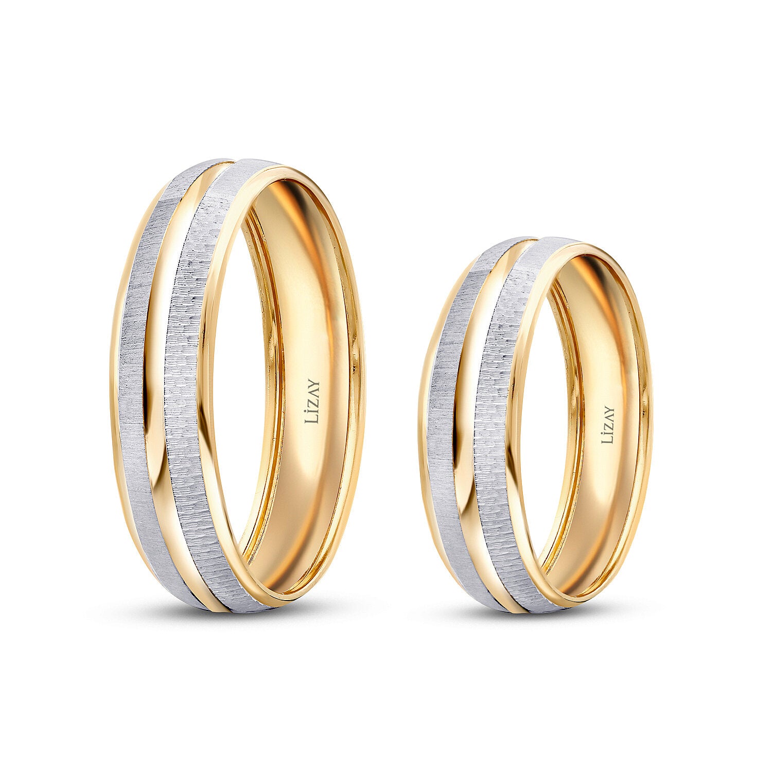 His and Hers Design Gold Wedding Band Set