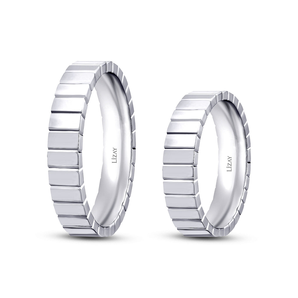 His and Hers Patterned Gold Wedding Band Set