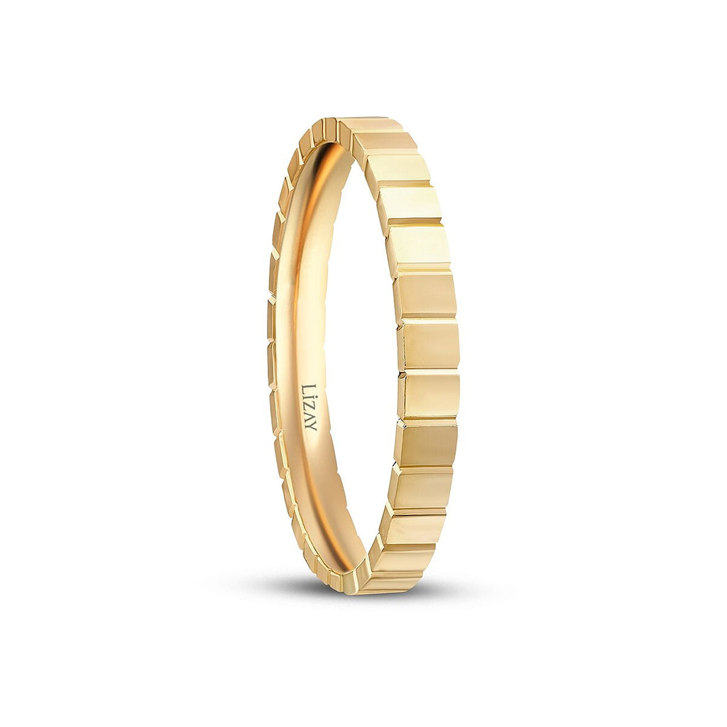 His and Hers Patterned Gold Wedding Band Set