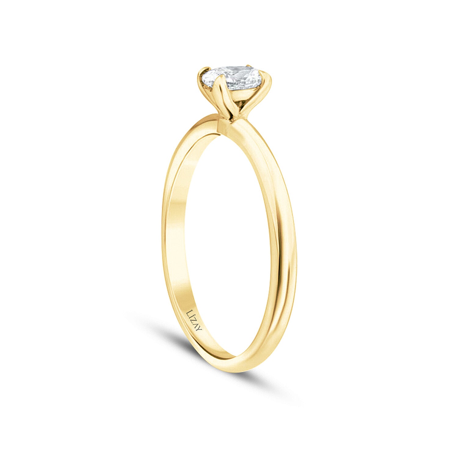 0,40 Carat Diamond Oval Solitaire Engagement Ring