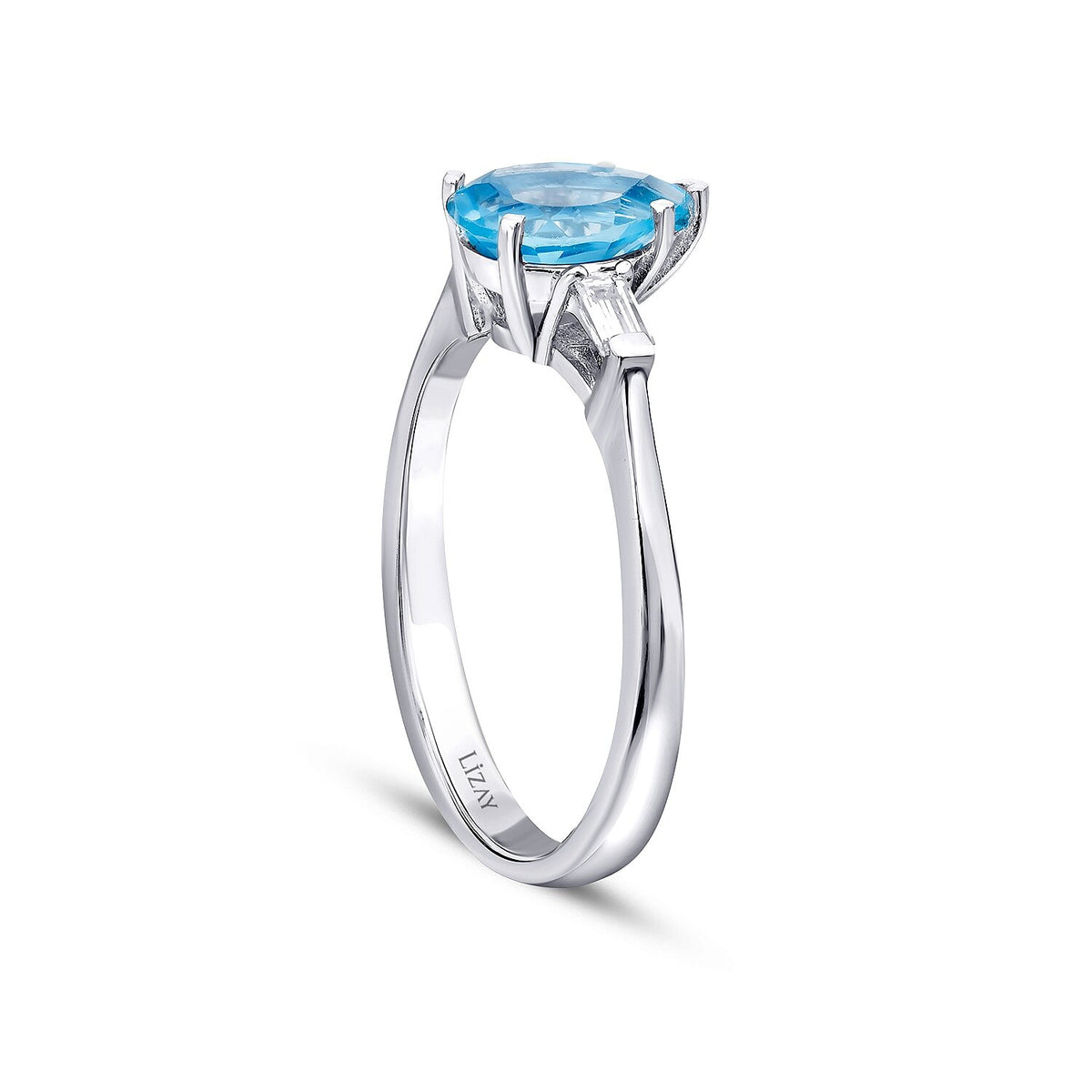 1,39 Carat Diamond Blue Topaz Ring